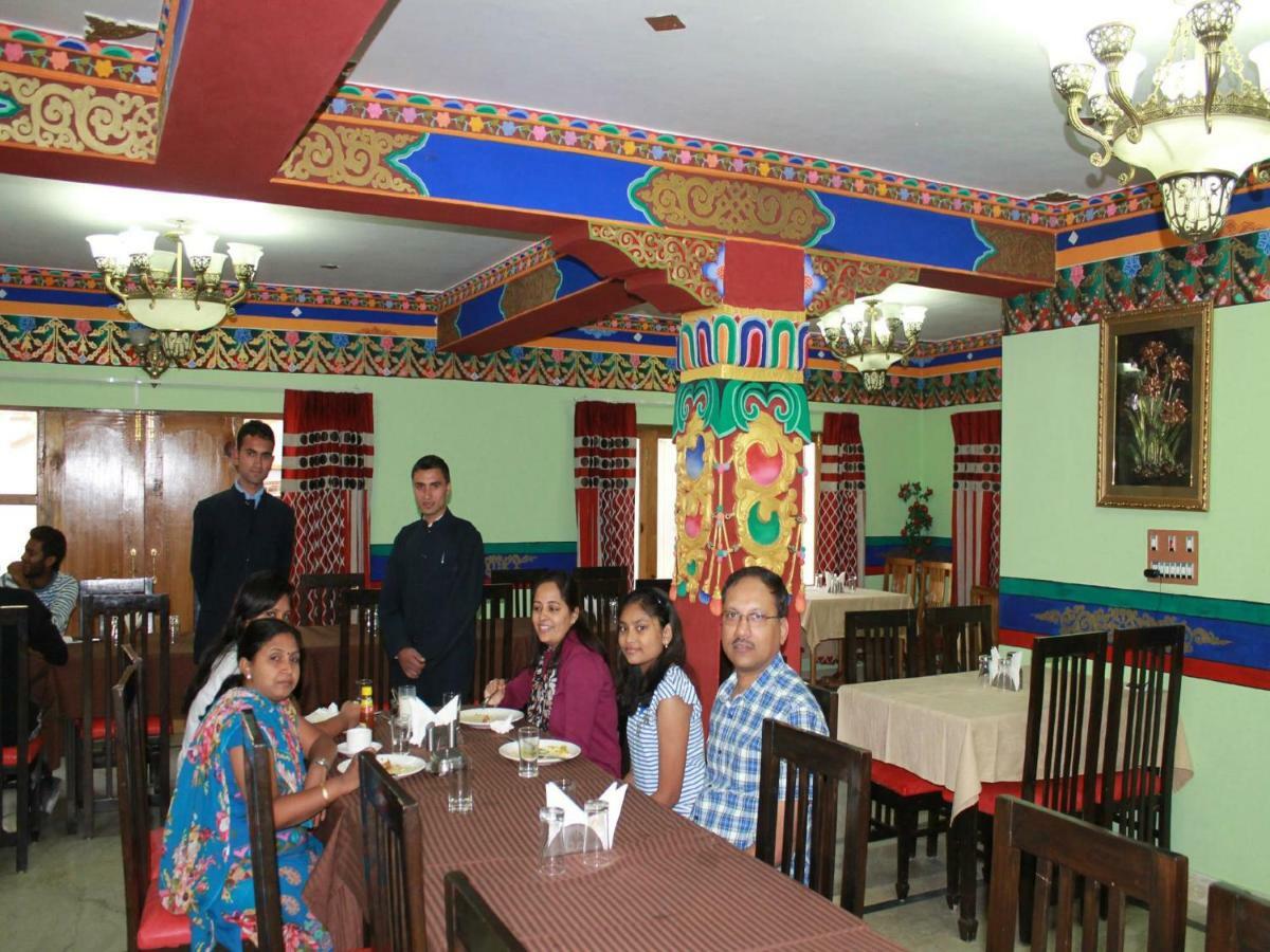 Hotel City Palace Leh Buitenkant foto